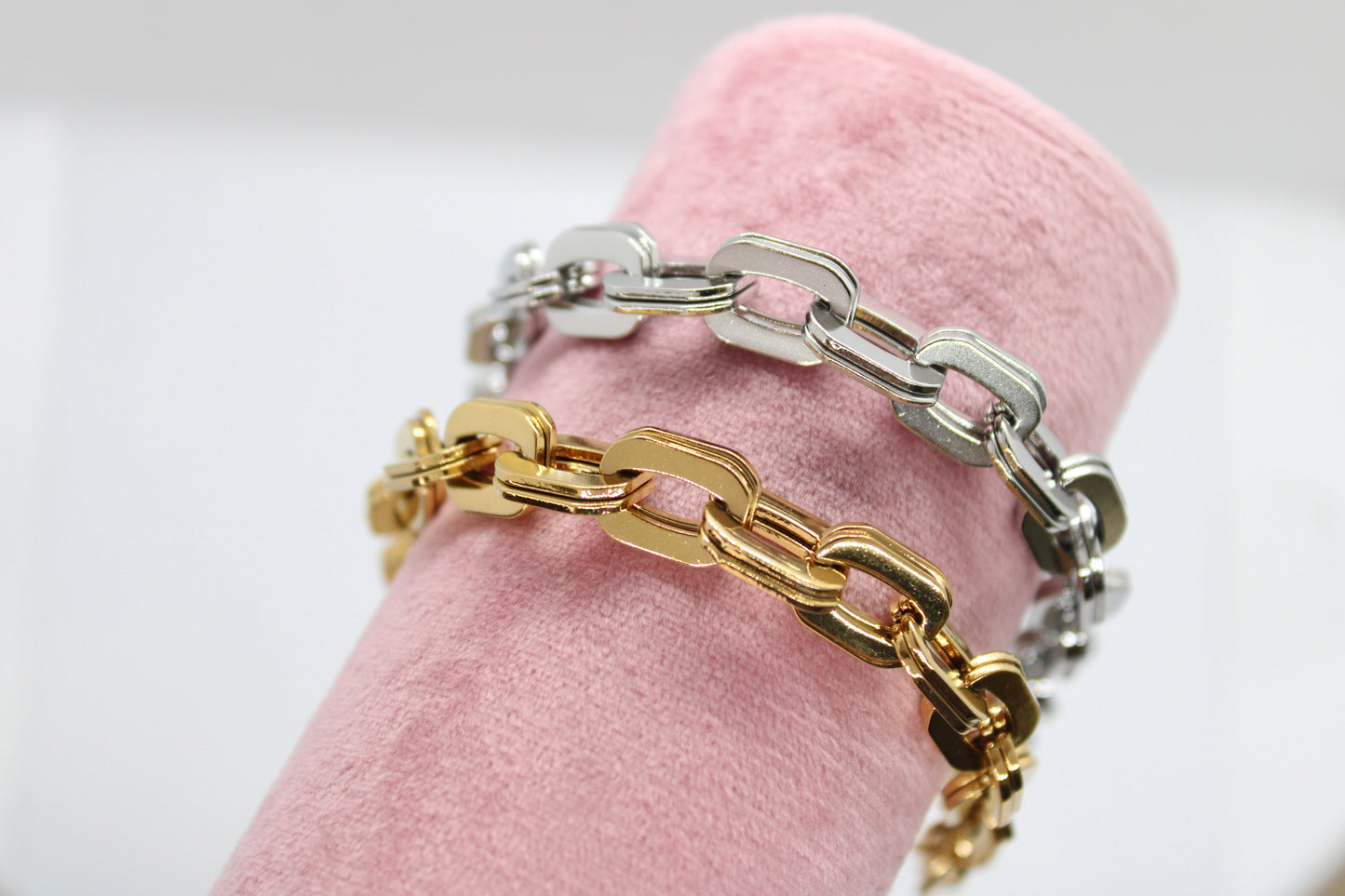 Bracciale catenaccio