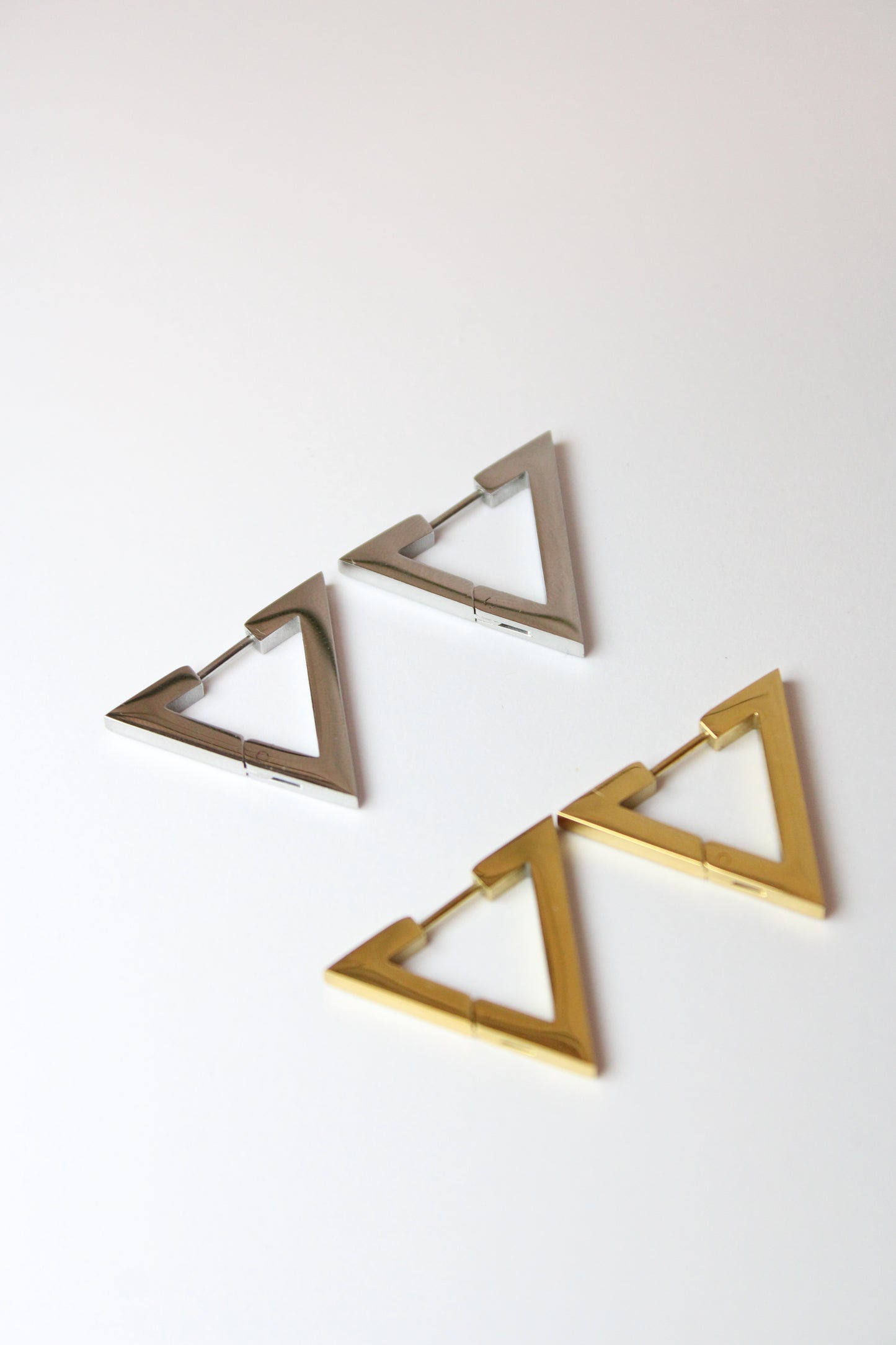 Orecchini Triangolo Basic