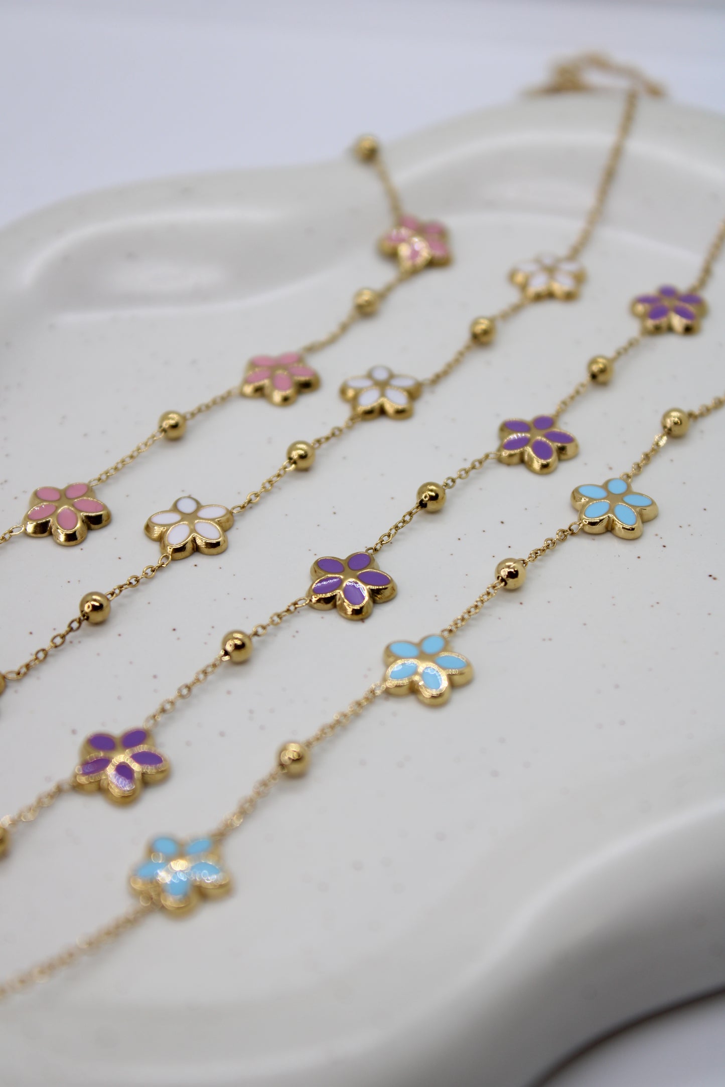 Collana Spring