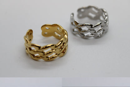 Anello Strike