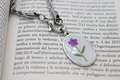 Charms Magenta Flo