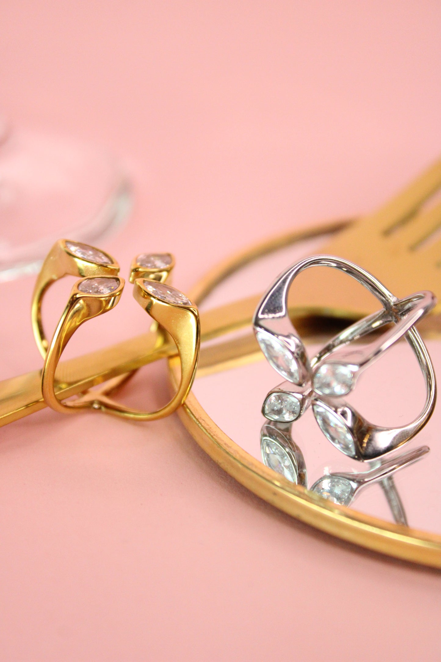 Anello Aura